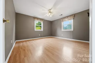 3233 26th Street NE, Hickory, NC 28601 - Photo 21