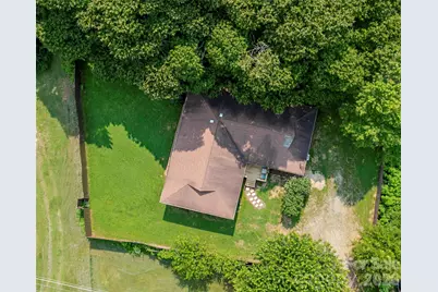 2100 Pisgah Highway, Candler, NC 28715 - Photo 31