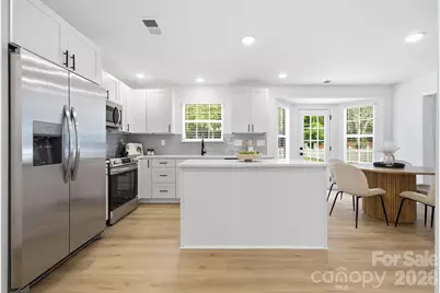 4611 Rock Stream Drive, Charlotte, NC 28269 - Photo 9