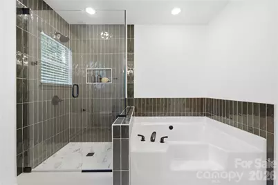 4611 Rock Stream Drive, Charlotte, NC 28269 - Photo 21