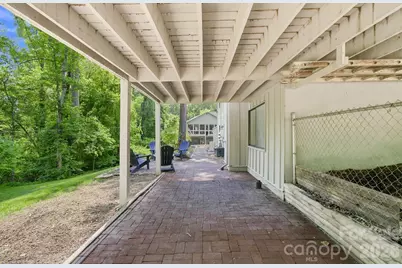 3020 Chestnut Tree Road, Hendersonville, NC 28792 - Photo 41