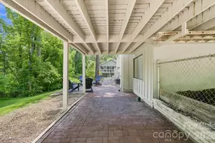 3020 Chestnut Tree Rd, Hendersonville, NC 28792 - Photo 41