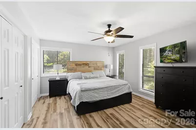 3020 Chestnut Tree Road, Hendersonville, NC 28792 - Photo 21