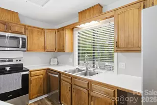 3020 Chestnut Tree Rd, Hendersonville, NC 28792 - Photo 13