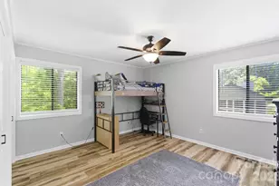 3020 Chestnut Tree Rd, Hendersonville, NC 28792 - Photo 25