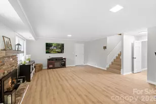 3020 Chestnut Tree Rd, Hendersonville, NC 28792 - Photo 29