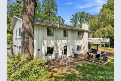 3020 Chestnut Tree Road, Hendersonville, NC 28792 - Photo 39