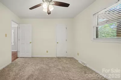 5315 Ruth Drive, Charlotte, NC 28215 - Photo 15