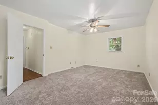 5315 Ruth Dr, Charlotte, NC 28215 - Photo 11