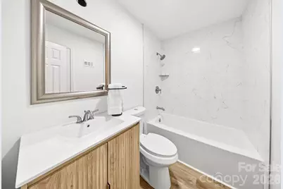 2500 Markham Court, Charlotte, NC 28205 - Photo 11