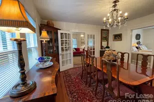 218 Circle Ave, Charlotte, NC 28207 - Photo 5