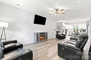 313 Bell St, Mount Holly, NC 28120 - Photo 3