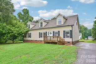 108 Grand Acres Ln, Maiden, NC 28650 - Photo 1