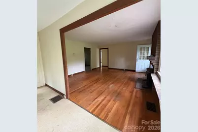 912 Halstead Boulevard #1-8, Hendersonville, NC 28791 - Photo 7