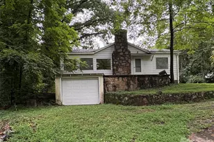 912 Halstead Blvd, Hendersonville, NC 28791 - Photo 3