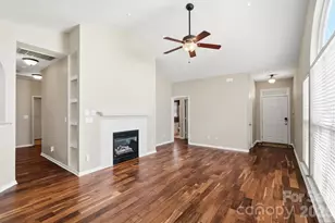7015 Lenhart Dr, Charlotte, NC 28226 - Photo 7