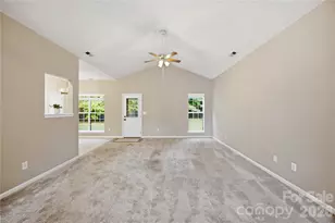 1393 Hollythorne Dr, Rock Hill, SC 29732 - Photo 13