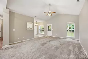 1393 Hollythorne Dr, Rock Hill, SC 29732 - Photo 11