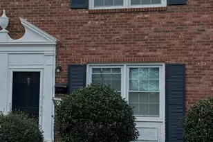 634 Walnut St, Statesville, NC 28677 - Photo 1
