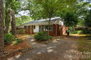 2911 Enfield Rd, Charlotte, NC 28205 - Photo 3