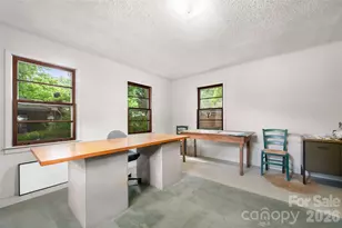 2911 Enfield Rd, Charlotte, NC 28205 - Photo 17