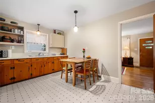 2911 Enfield Rd, Charlotte, NC 28205 - Photo 9