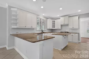105 Castlestone Ln, Matthews, NC 28104 - Photo 9