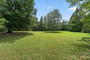 105 Castlestone Ln, Matthews, NC 28104 - Photo 29