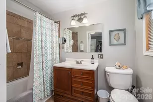 744 S Grove St Ext, Lincolnton, NC 28092 - Photo 15