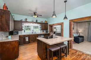 744 S Grove St Ext, Lincolnton, NC 28092 - Photo 9
