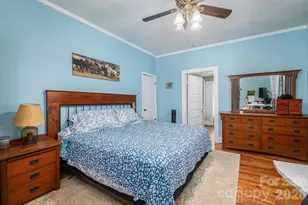 744 S Grove St Ext, Lincolnton, NC 28092 - Photo 13