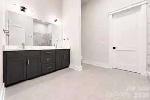 7401 Sherrills Ford Rd, Sherrills Ford, NC 28673 - Photo 21