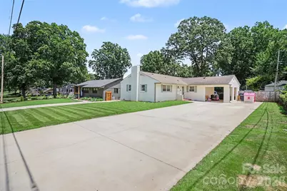 3633 Conway Avenue, Charlotte, NC 28209 - Photo 25