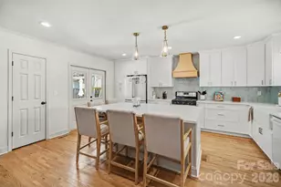 3633 Conway Ave, Charlotte, NC 28209 - Photo 5