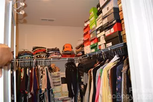 7218 Cuddington Dr, Charlotte, NC 28215 - Photo 23