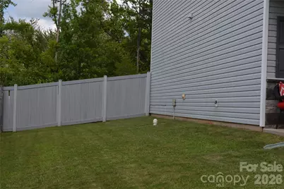 7218 Cuddington Drive, Charlotte, NC 28215 - Photo 5