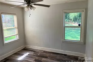 711 Arthur Blvd, Union, SC 29379 - Photo 9