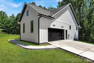 146 Cliff Rd, Penrose, NC 28766 - Photo 7