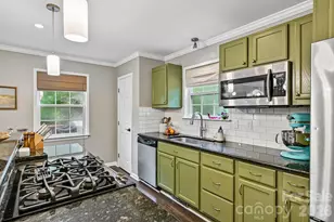 8658 Dog Leg Rd, Sherrills Ford, NC 28673 - Photo 13