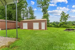8647 US 221 Hwy N, Marion, NC 28752 - Photo 29