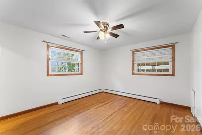 8647 US 221 Highway N, Marion, NC 28752 - Photo 15