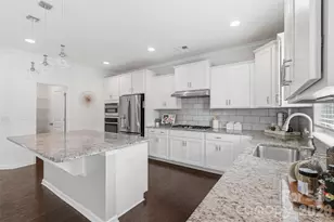 1004 Hallmark Wy, Waxhaw, NC 28173 - Photo 11