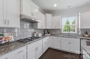1004 Hallmark Wy, Waxhaw, NC 28173 - Photo 13