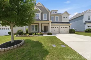 1004 Hallmark Wy, Waxhaw, NC 28173 - Photo 1
