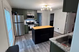512 S Gray St, Gastonia, NC 28052 - Photo 9