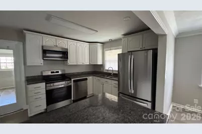 7511 Monroe Road, Charlotte, NC 28212 - Photo 3