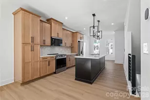 5013 Dutchess Dr, Charlotte, NC 28217 - Photo 1