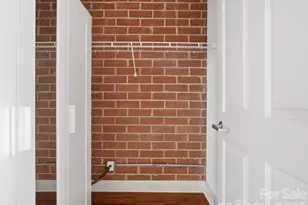 710 W Trade St, Charlotte, NC 28202 - Photo 15