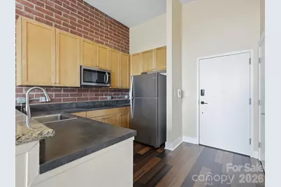 710 W Trade Street #703, Charlotte, NC 28202 - Photo 5