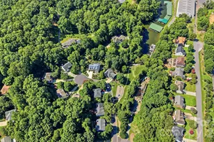 13901 Kings Carriage Ln, Charlotte, NC 28278 - Photo 3